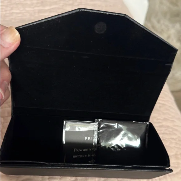 Prive’Revaux “Inside Job” sunglasses - Picture 4 of 7